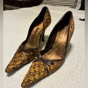 BCBGirls Logo Patterned Brown Heels